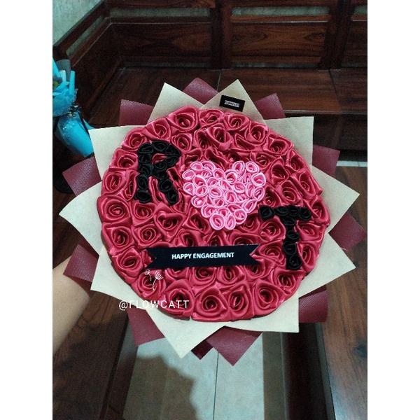 Buket Bunga / Bucket Bunga / Buket Bunga Wisuda/ Bucket Bunga Wisuda / Bucket Lamaran / Buket Lamara