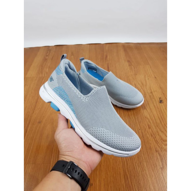 SKECHERS WANITA GO WALK 5 PRIZED