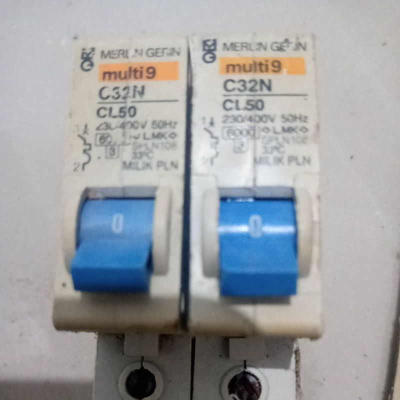 MCB 50a MERIN GERIN MULTI9