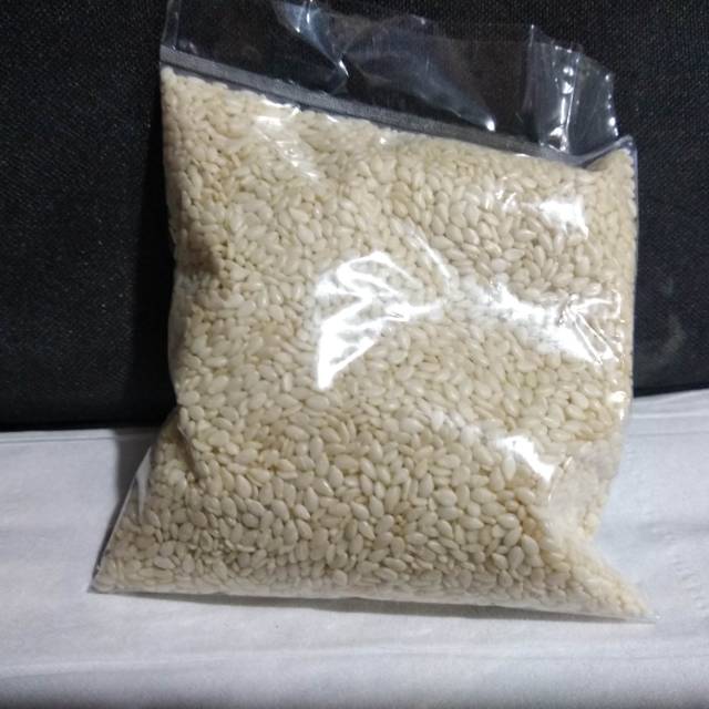 

Wijen curah 50gr