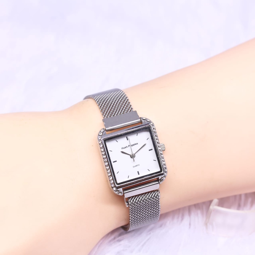 NEW  Jam Tangan Wanita Hush Puppies Diamond Rantai Pasir Magnet