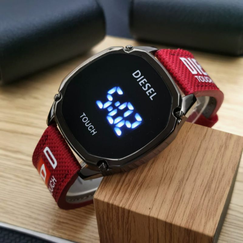 Jam Tangan Pria Diesel digital Tali kanvas