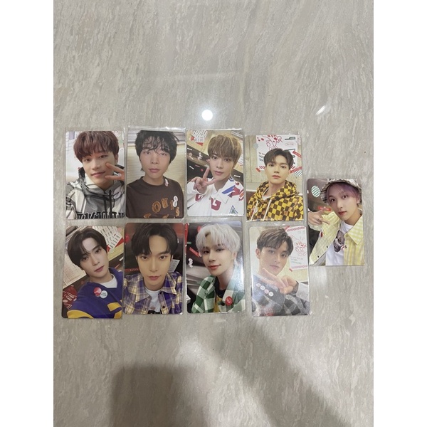 PC SG22 nct 127 taeil johnny yuta taeyong doyoung  jungwoo mark haechan pizza coupon season greeting
