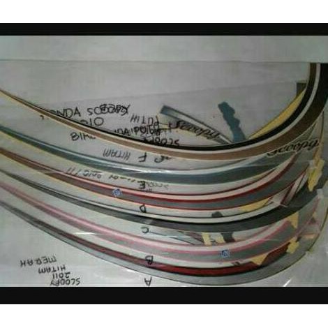 Diskon Sticker Striping Standar / Ori Scoopy Karbu 2011/2012 Sale