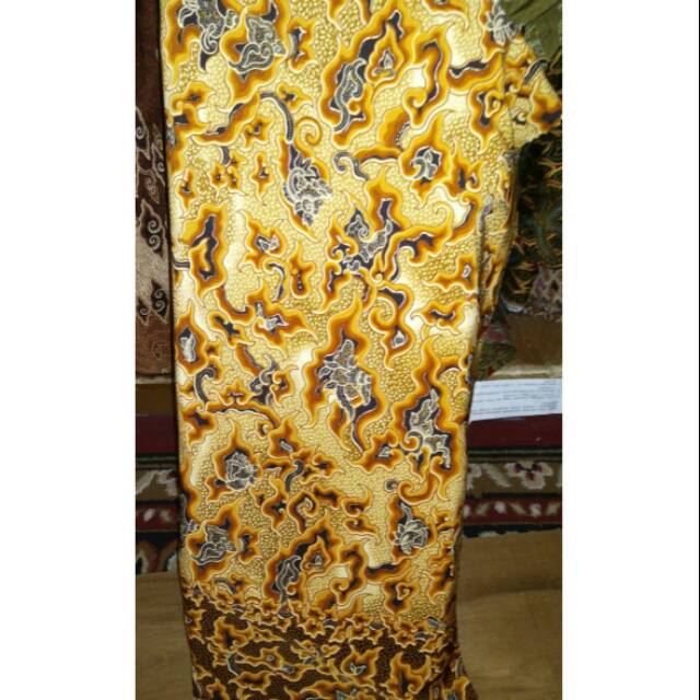 Kain Batik mega mendung