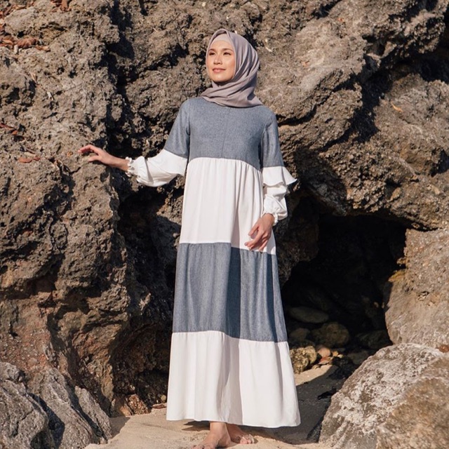 Ayudia dress by wearing klamby