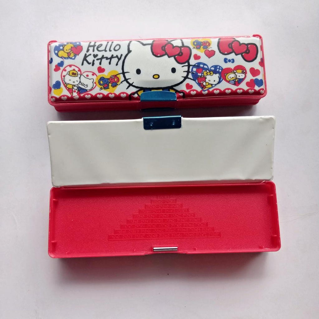 

KOTSK PENSIL I TEMPAT PENSIL MAGNET MINI