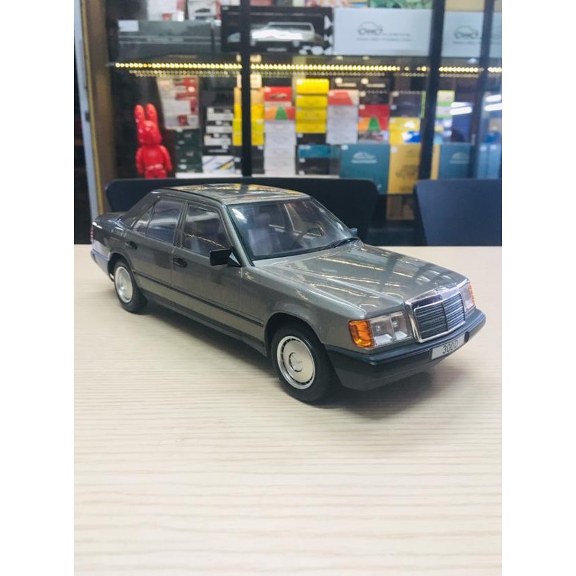 mercedes w124 diecast