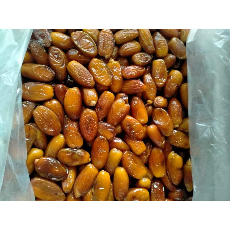 

Kurma tunisia madu tanpa tangkai kualitas super 500 gram