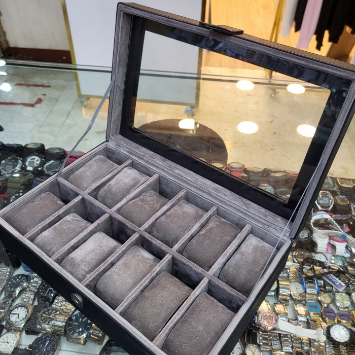 display box pajangan kotak jam tangan hitam abu