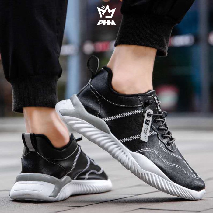 Sepatu Sneakers Pria Olahraga Sport Shoes Casual Spatu Keren Gaul Murah - Putih, 44