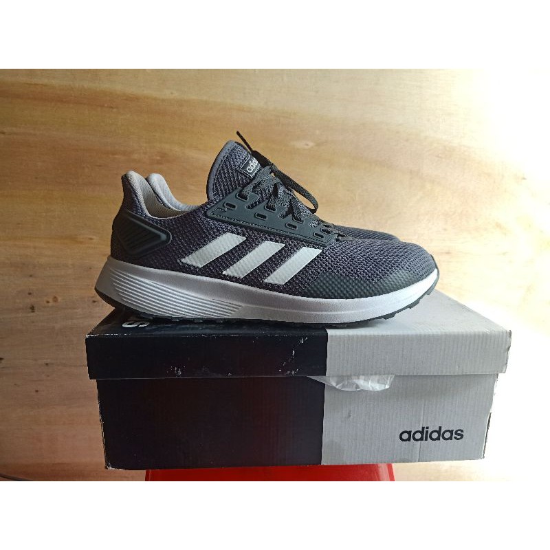 harga sepatu adidas duramo 9 original