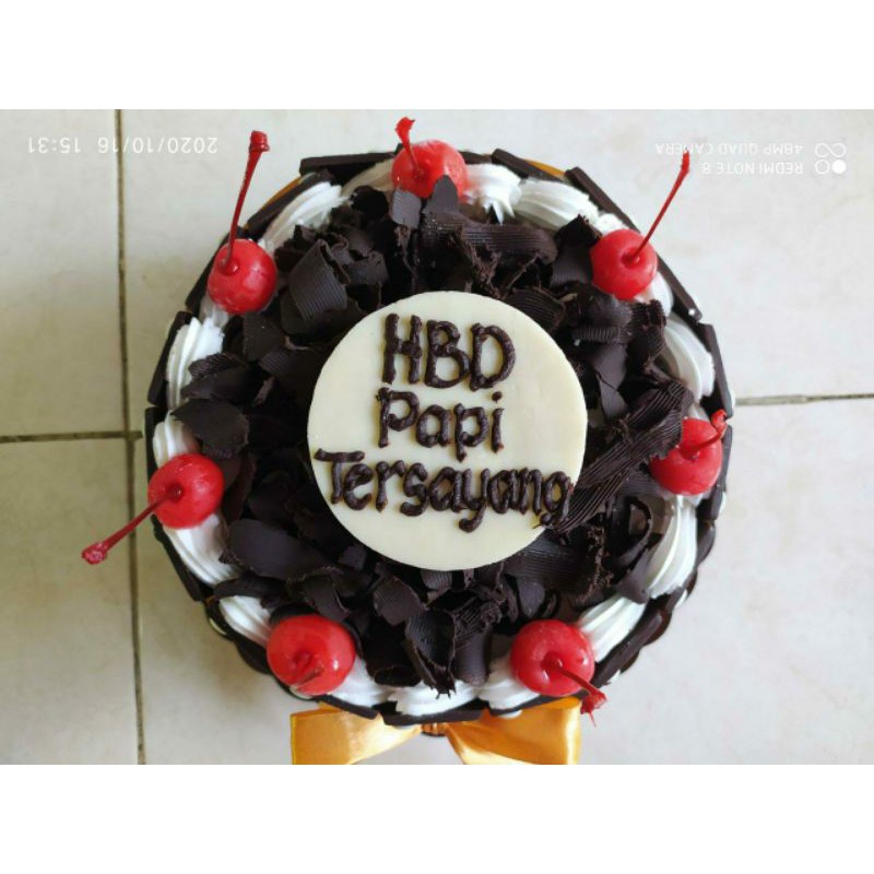 

PROMO !!! ICE CREAM TART, Model Black Forest A, 16 cm, Tart Dalamnya 100% Ice Cream Tanpa Kue