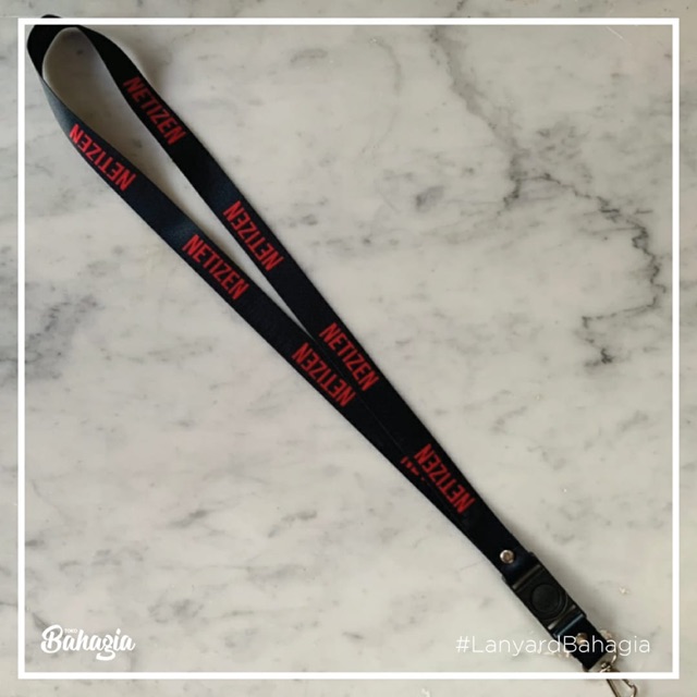 

Toko Bahagia - Lanyard Netizen