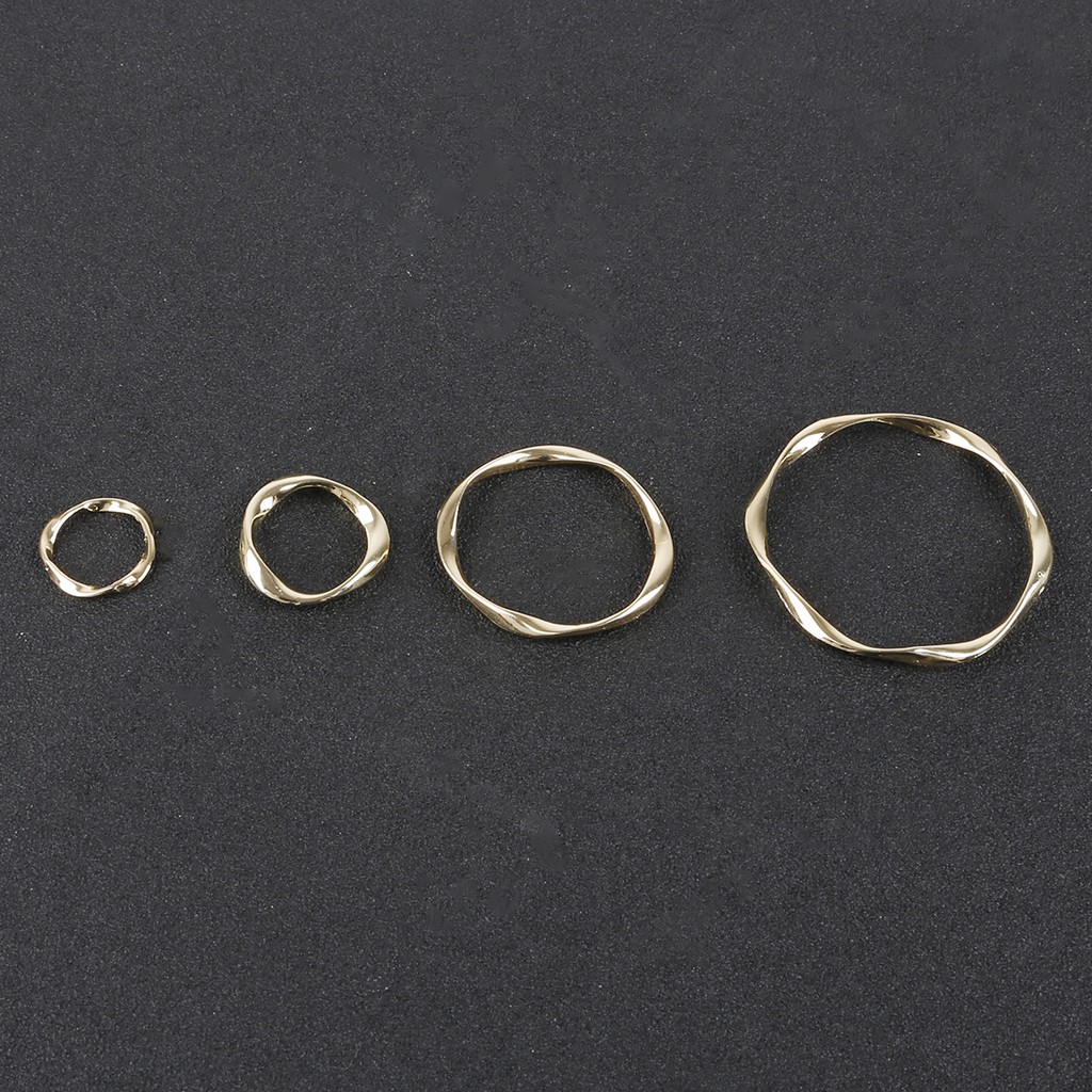 4pcs 17 / 20 / 32 / 42 mm Konektor Anting / Cincin Bentuk Lingkaran Warna Emas Untuk Aksesoris Perhiasan