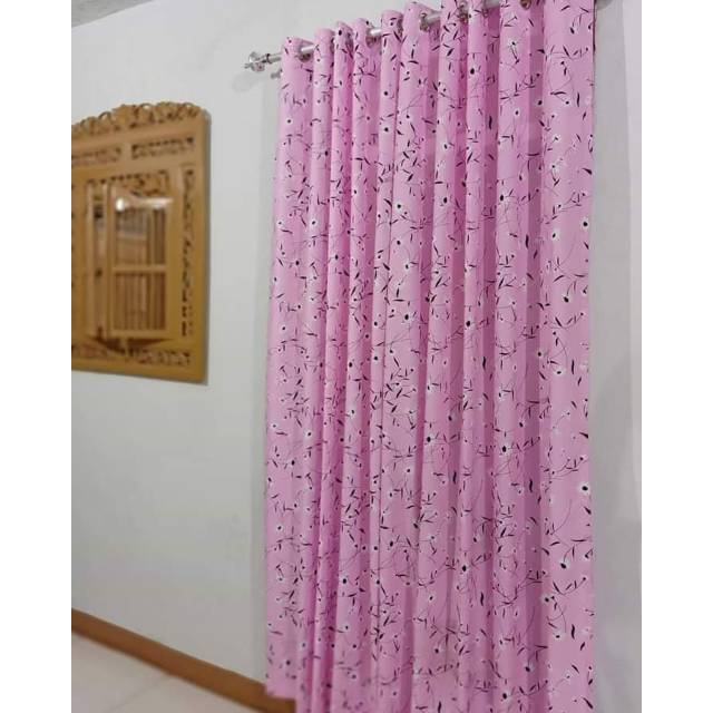 Gorden gorden hordeng shabby katun pink motif bunga