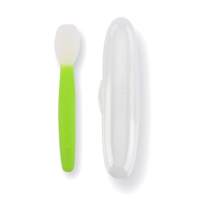 Nuby Silicone Spoon With Case - Sendok Makan Bayi