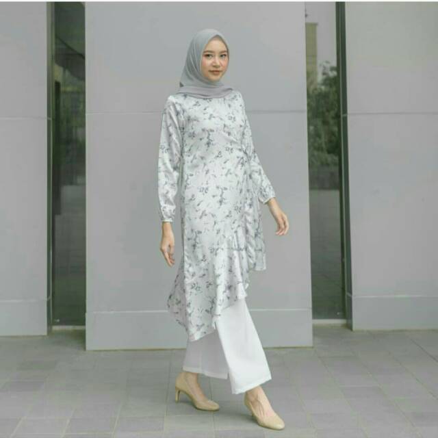 Aira Tunik by Kamila wardrobe