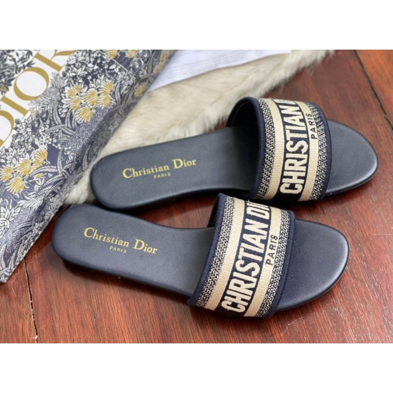 dior dway flat sandals