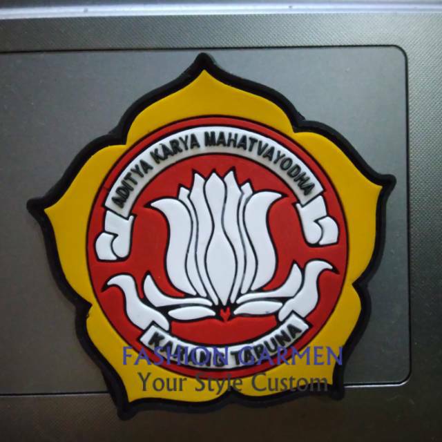 logo emblem patch karang taruna karet badge rubber velcro shopee indonesia logo emblem patch karang taruna karet badge rubber velcro