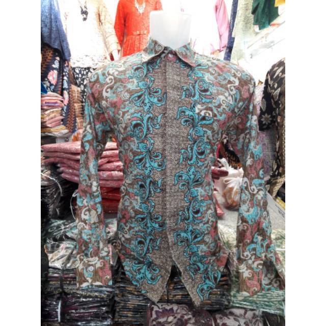 BATIK PRIA LENGAN PANJANG MOTIF MEWAH