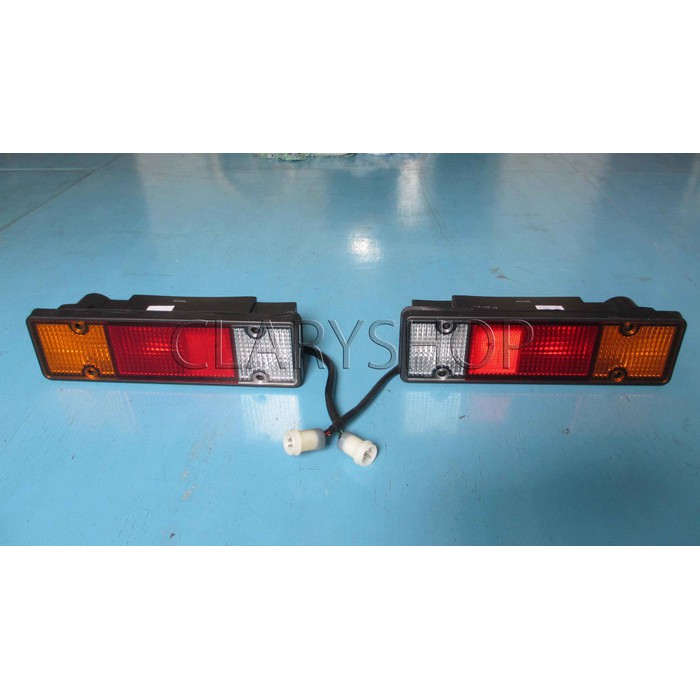 Lampu Stop Mitsubishi L300 Original