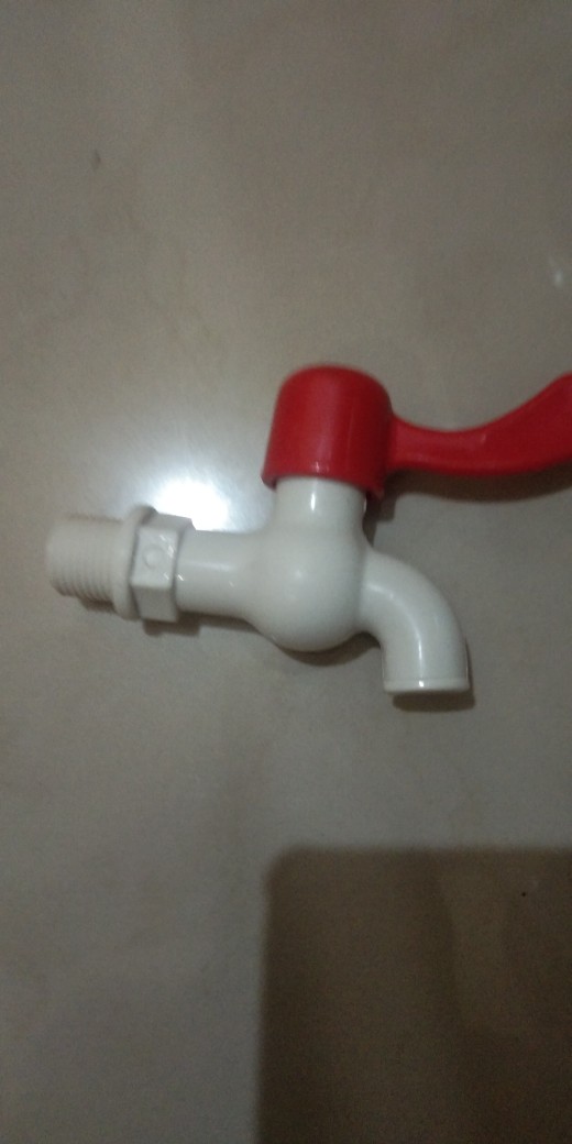 Kran Air/keran Air Plastik Pvc Engkol Koss 1/2 Inch