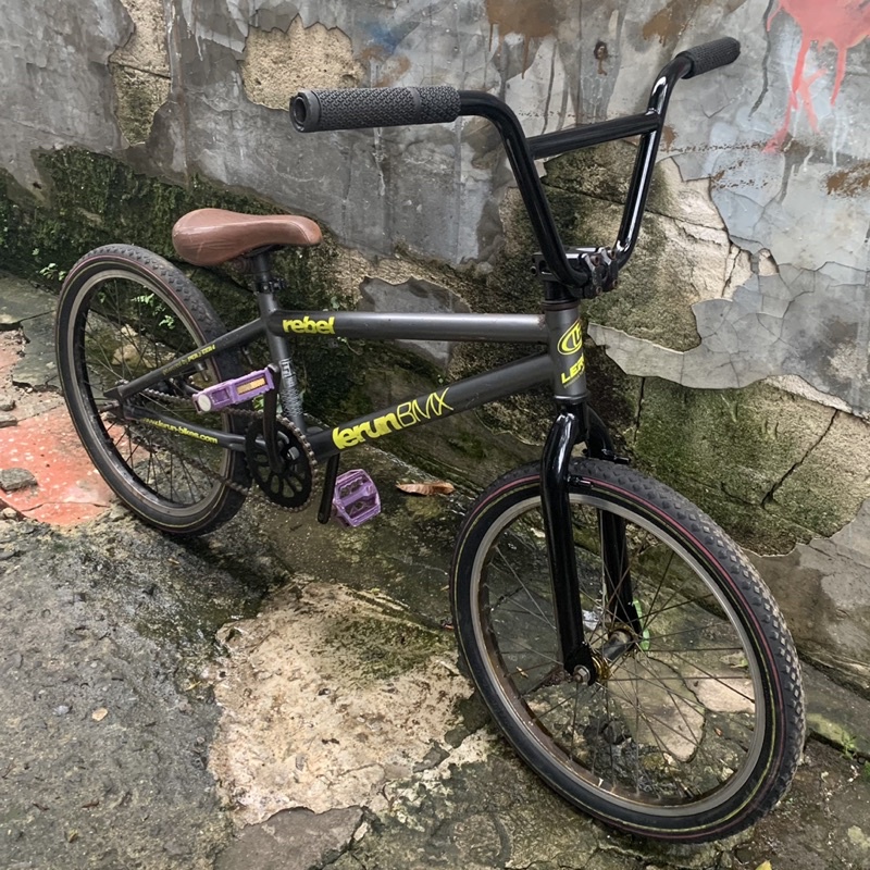 Sepeda bmx bekas polygon lerun rebel siap pake