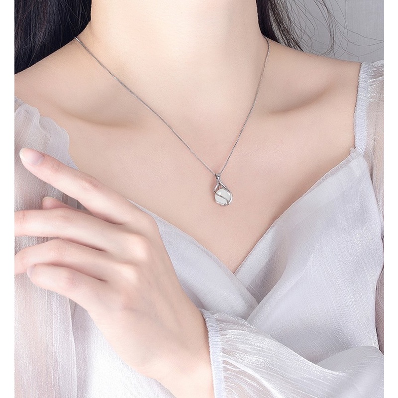 [Women Personality Round Opal Agate Drop Pendant Necklace] [Girls Elegant Copper Simple Chain Necklaces ] [Ladies Fashion Clavicle Necklace]