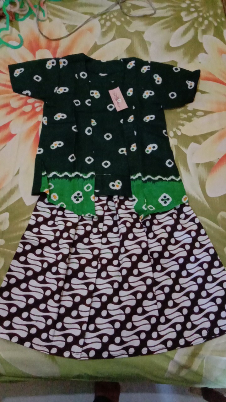 Setelan Batik Jumputan Anak Kutubaru Bahan Katun Warna Hijau Ba180