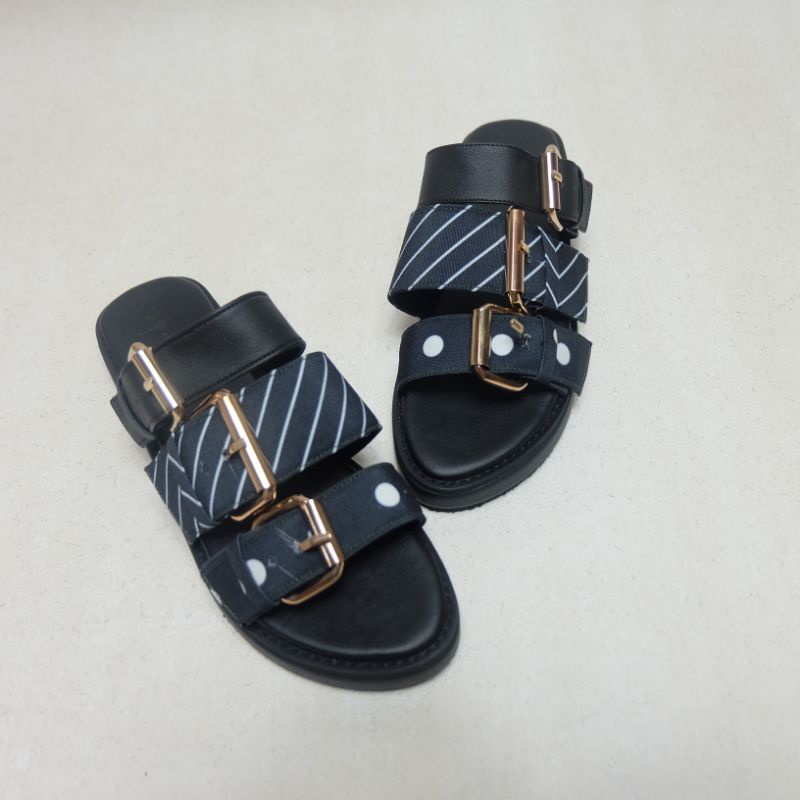 Sandal Wanita / Sandal Summer / Sandal Slip On Wanita / MODNYY Kalea All Black