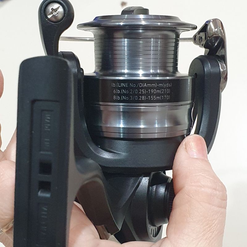 REEL DAIWA RX 2500 BI