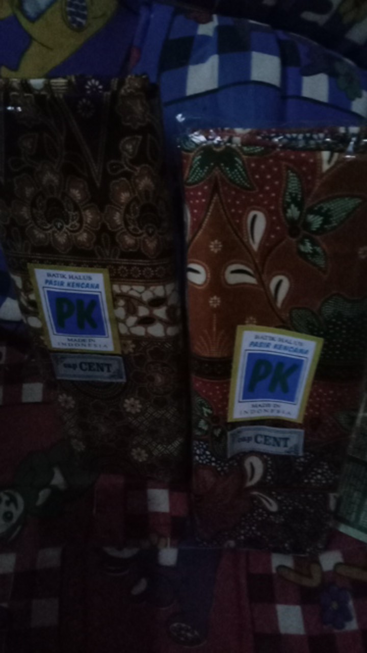 Sarung Murah Bagus  Batik Wanita Cap Cent Sudah Jahit Siap Pakai