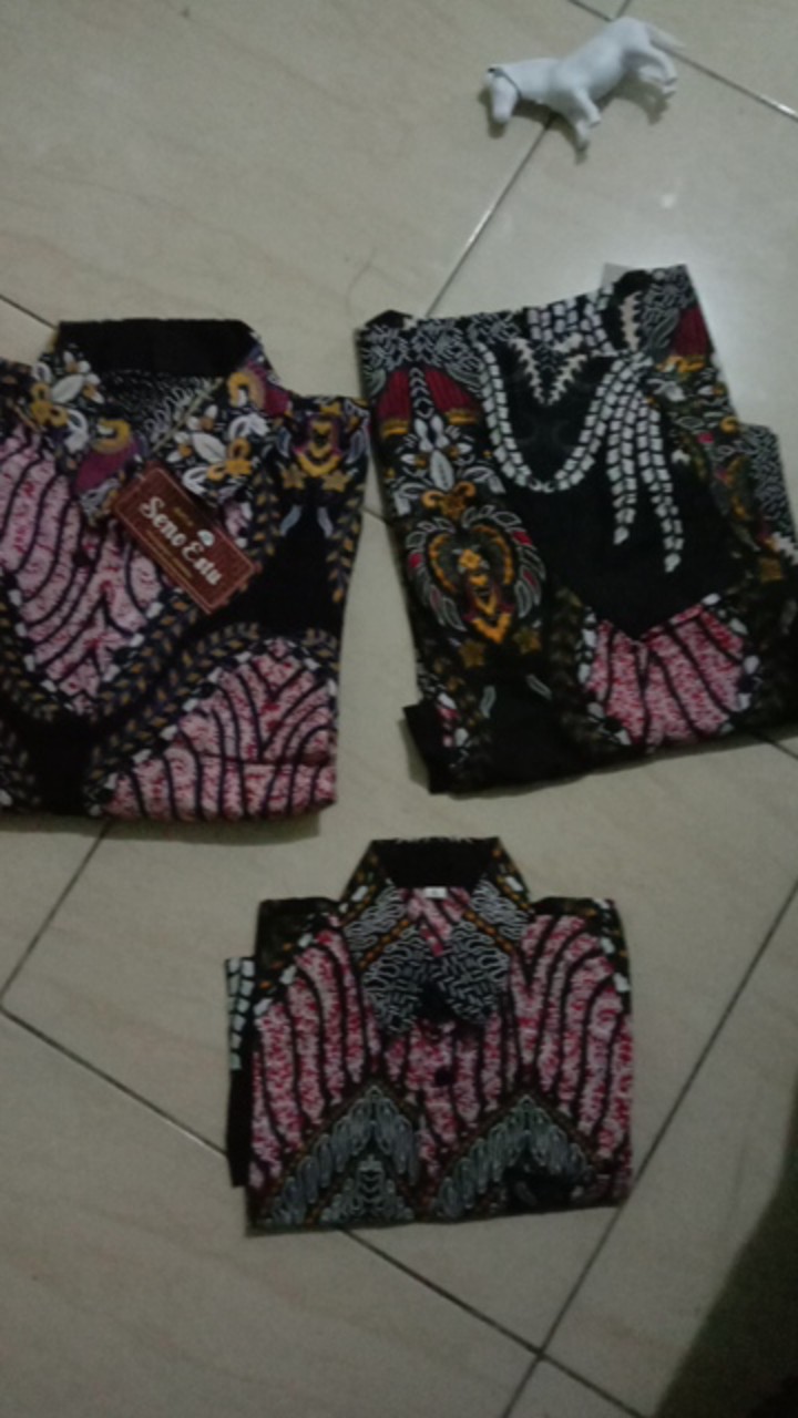 Batik Couple Modern - Atasan Batik - Batik Couple Wanita - Seragam Batik Madu Merah