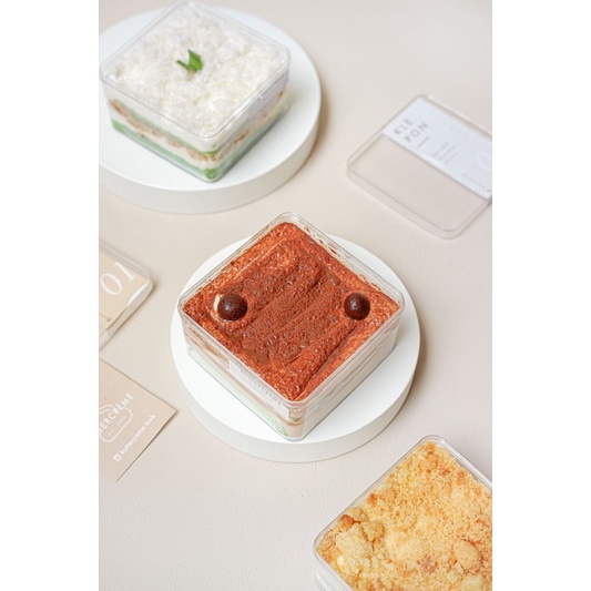 

Ice Milo Dessert Box by buttercreme.bdg