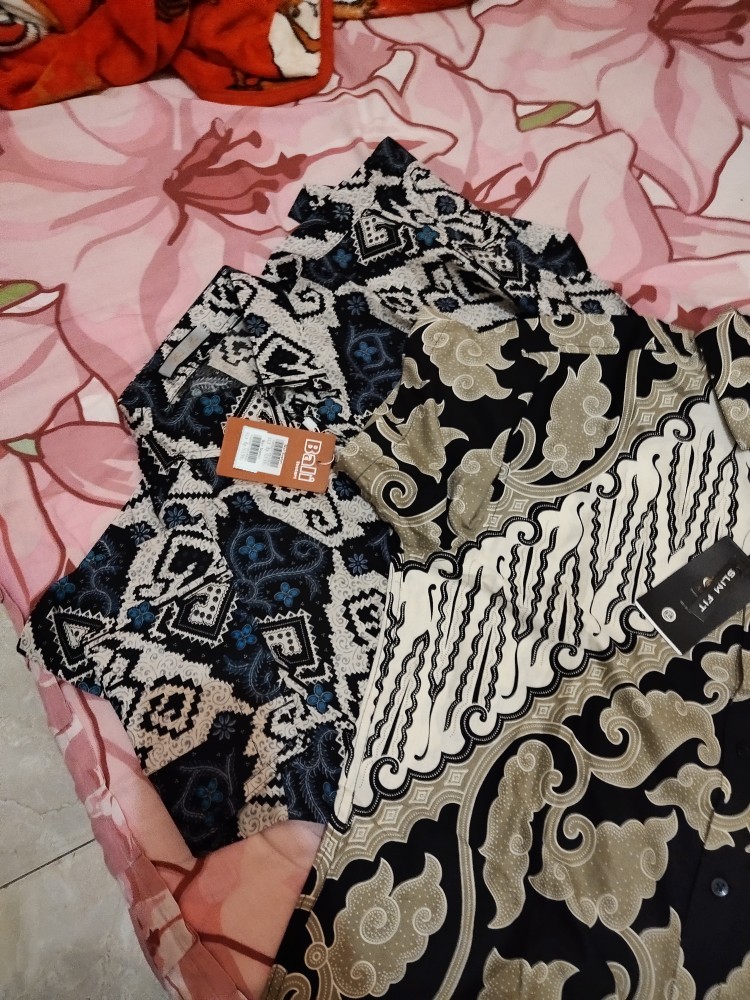 Batik Bali Lestari Kemeja Batik Pria Lengan Pendek - 011