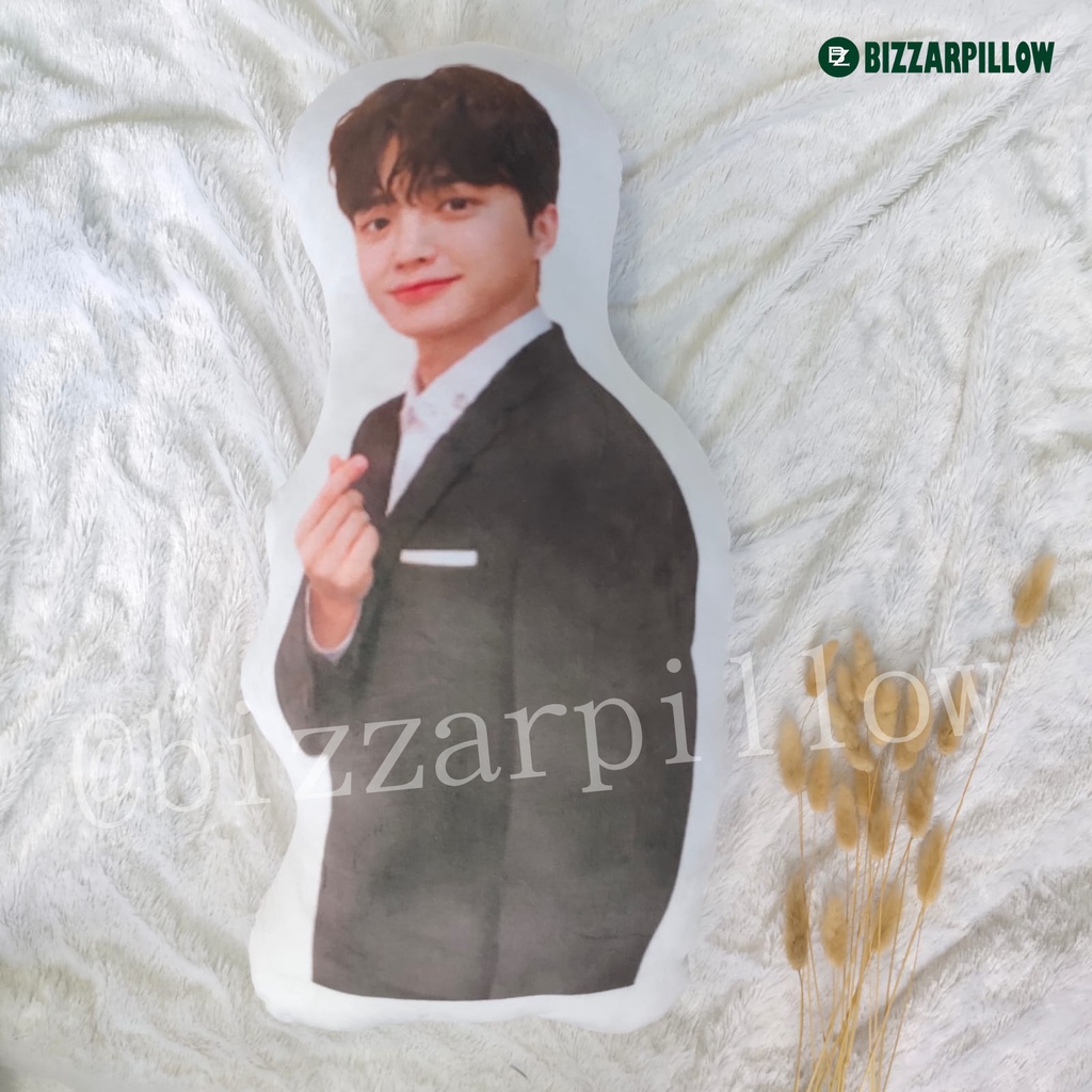 Bizzarpillow Bantal Karakter Kpop / Foto Custom /Bantal foto custom UK 75cm BZ112