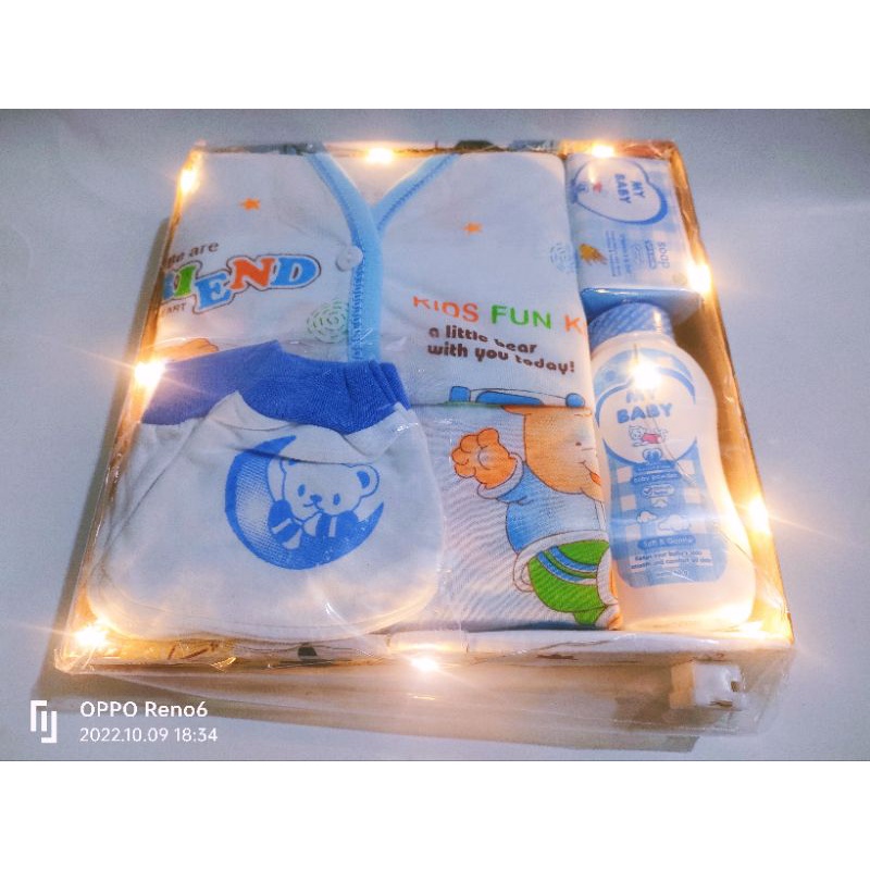 Hamper Bayi Kado Bayi Baru Lahir Baby Gift Set Hampers Baby Girl Kado Bayi Laki-laki Perempuan Parcel Bayi Newborn 0 - 6 bulan