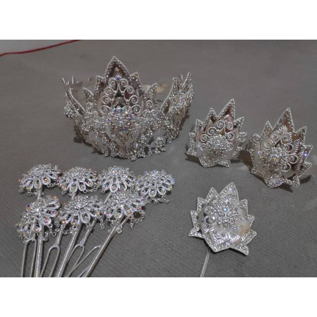 Siger sunda + 7 kembang goyang