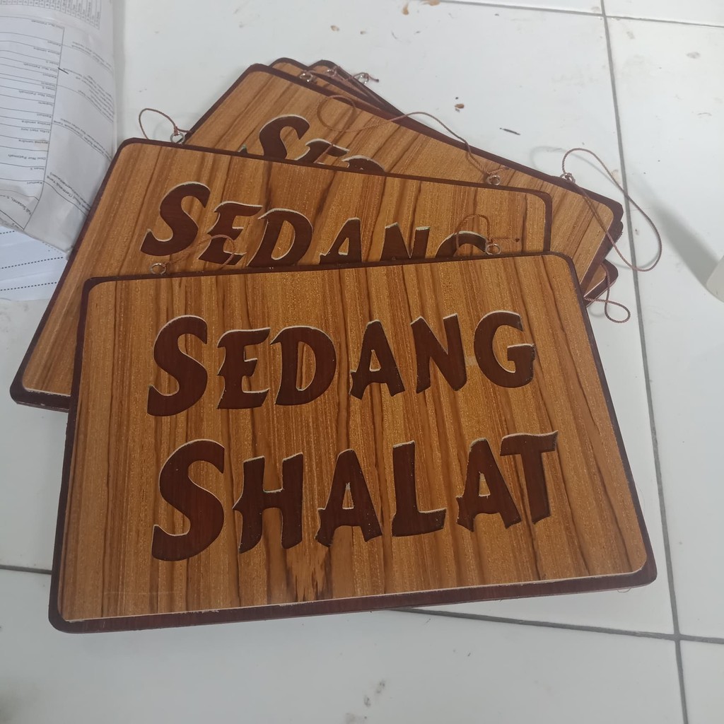  Papan  Tanda Kayu Desainrumahkeren com