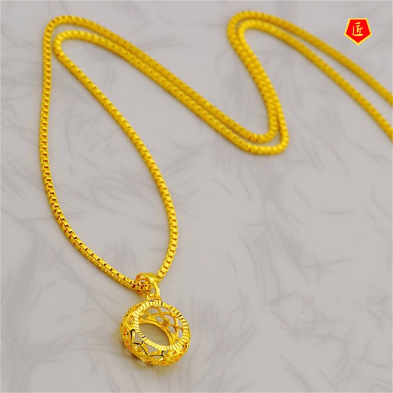 [Ready Stock]Delicate Hollow Ring Gold Pendant Necklace Fashion Temperament