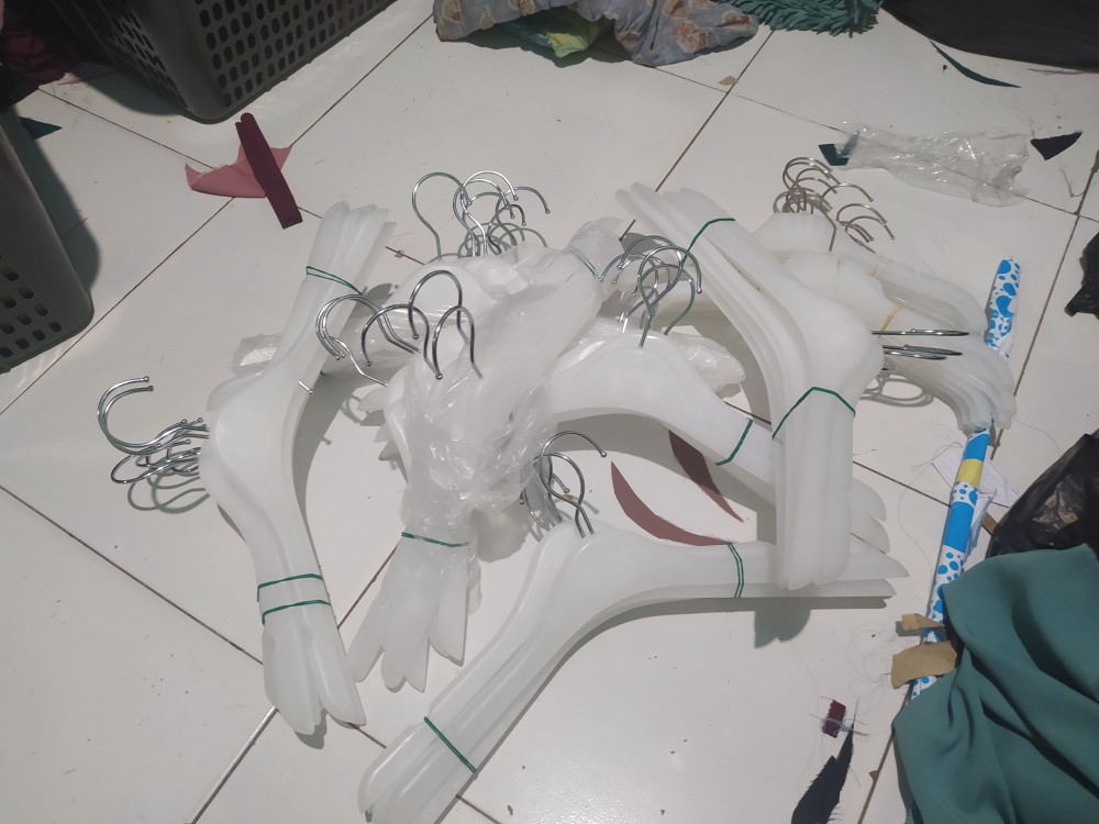 Hanger Gantungan Baju 151 Untuk Gamis Dan Jaket