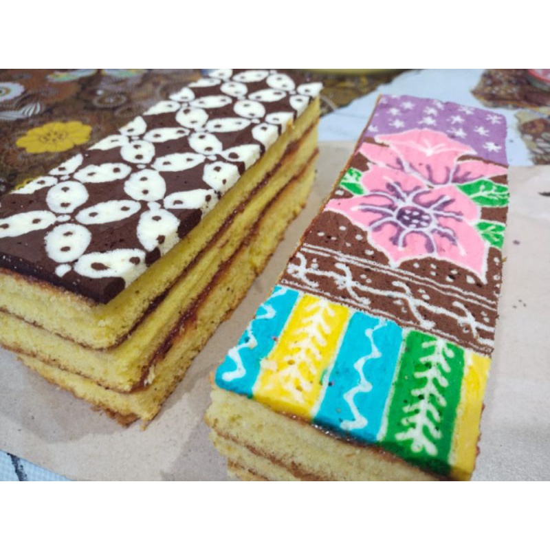 

Spikoe Lapis Surabaya Batik
