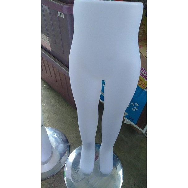 Patung Manekin Celana Anak Bening / Patung Kaki Anak 8 Tahun