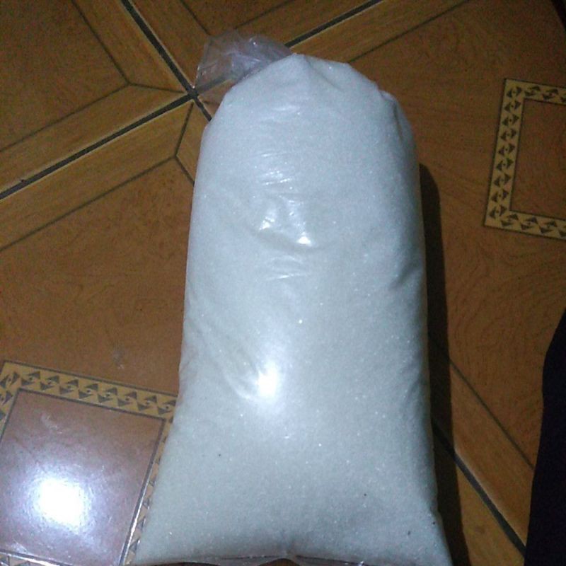 

gula pasir 1 kg