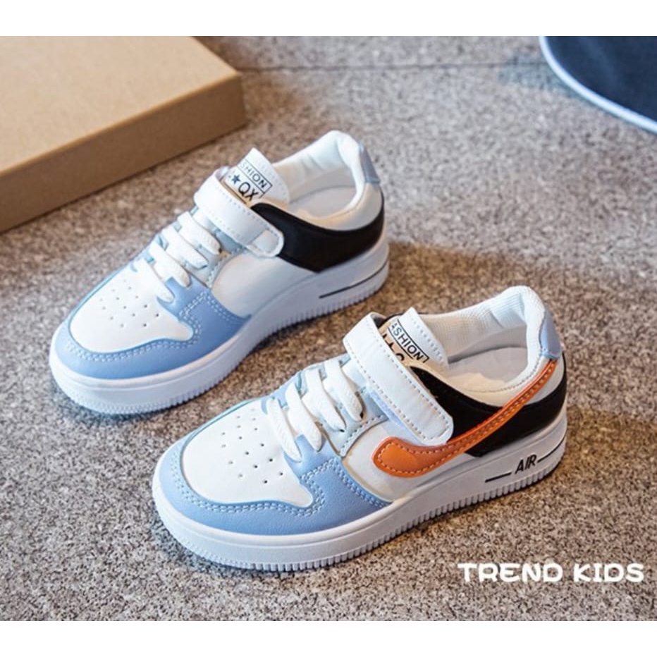 DCAL SEPATU SNEAKERS ANAK AS173