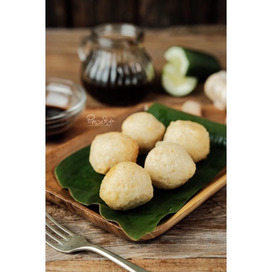 

pempek ikan gabus asli