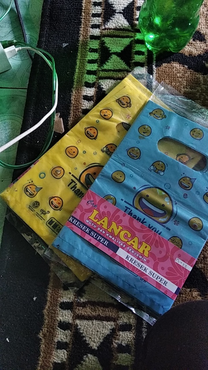 Kresek Olshop Smile Isi 50