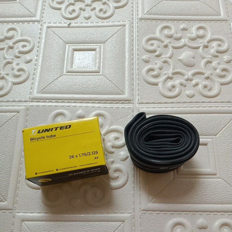 BAN SEPEDA UNITED BAN DALAM UNITED 26 x 1.75/2.125