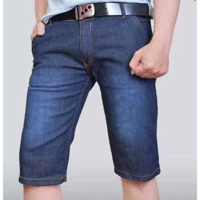 Celana Jeans Pendek Pria Levis Distro